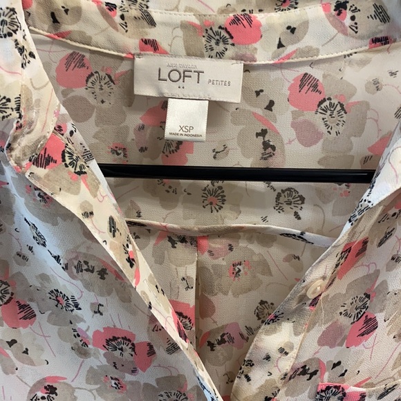 Small floral blouse - Picture 3 of 3